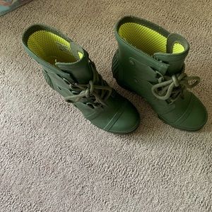 Sorel Joan of Arctic wedge boot - new never worn